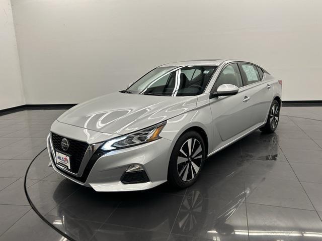 used 2022 Nissan Altima car