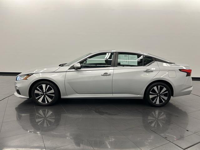 used 2022 Nissan Altima car