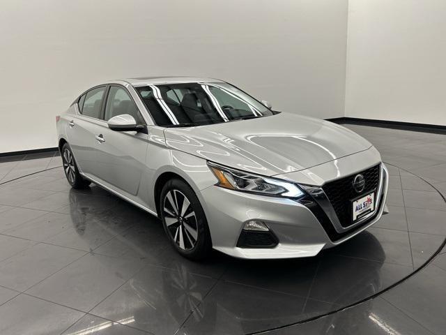 used 2022 Nissan Altima car