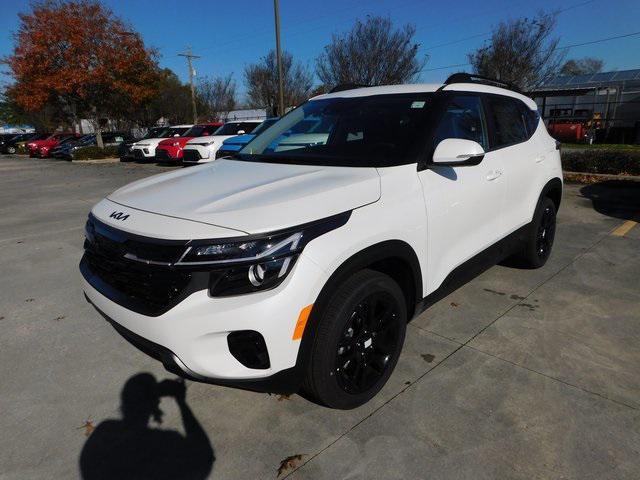 new 2025 Kia Seltos car, priced at $31,870