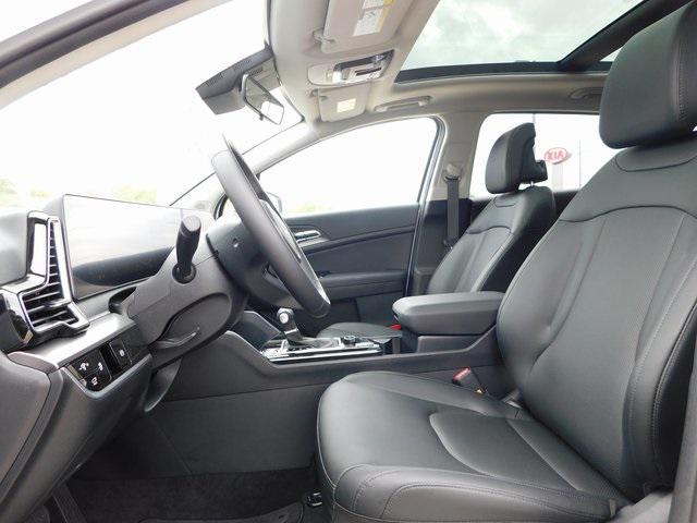 new 2025 Kia Sportage car, priced at $31,745