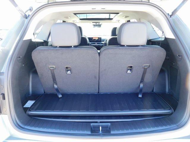 new 2024 Kia Sorento car, priced at $45,260