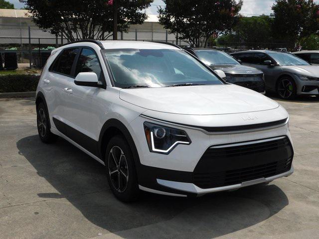 new 2025 Kia Niro car, priced at $28,385