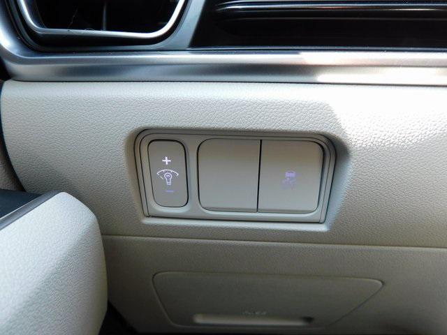 new 2025 Kia Sorento car, priced at $35,810