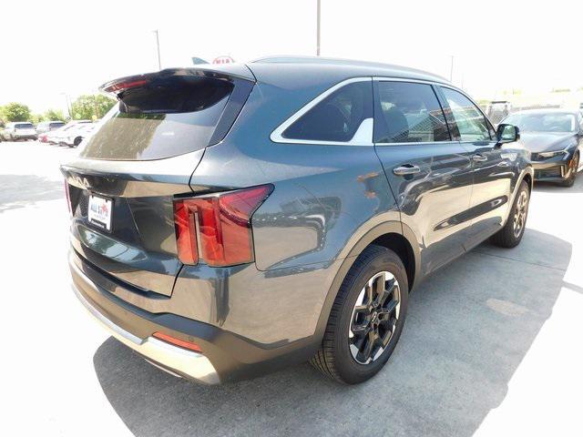 new 2025 Kia Sorento car, priced at $35,490