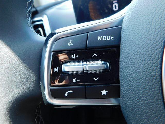 new 2025 Kia Sorento car, priced at $35,490