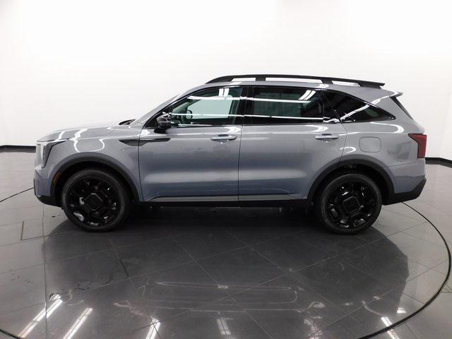 used 2025 Kia Sorento car, priced at $38,313