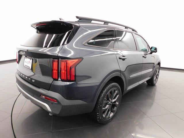 used 2022 Kia Sorento car, priced at $33,332