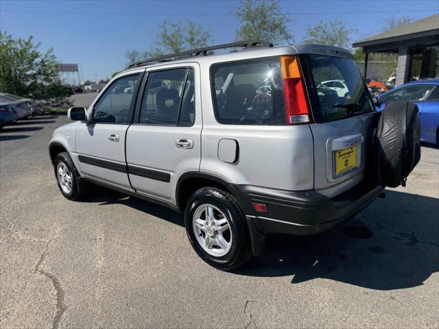 used 1998 Honda CR-V car, priced at $2,995