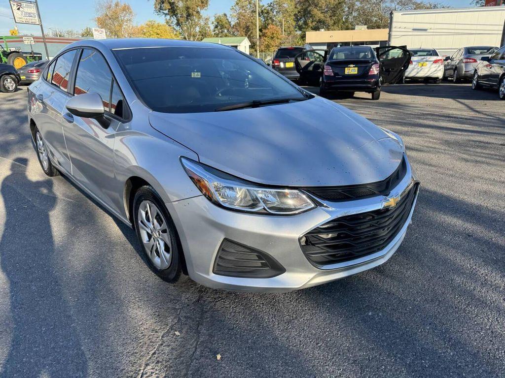 used 2019 Chevrolet Cruze car, priced at $3,995