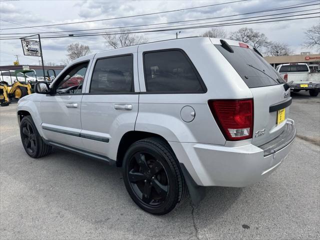 used 2007 Jeep Grand Cherokee car, priced at $3,500