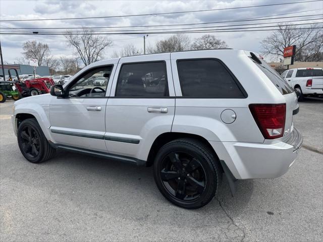 used 2007 Jeep Grand Cherokee car, priced at $3,500