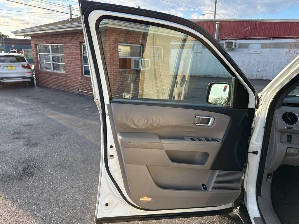 used 2010 Honda Pilot car, priced at $4,995