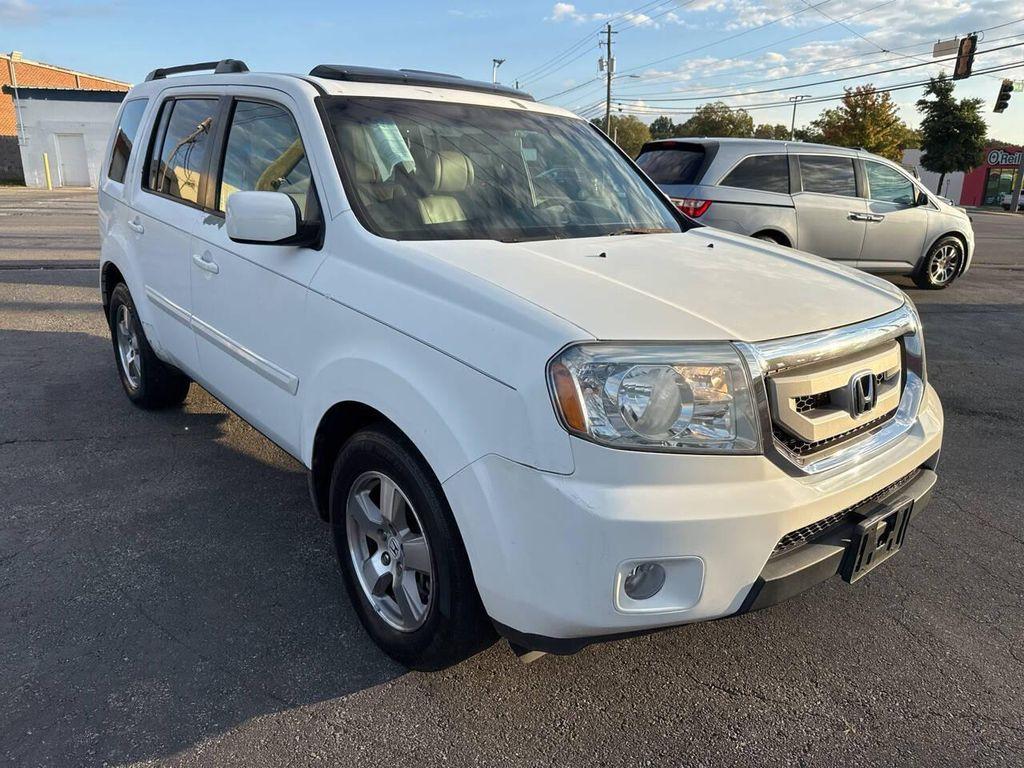 used 2010 Honda Pilot car, priced at $4,995