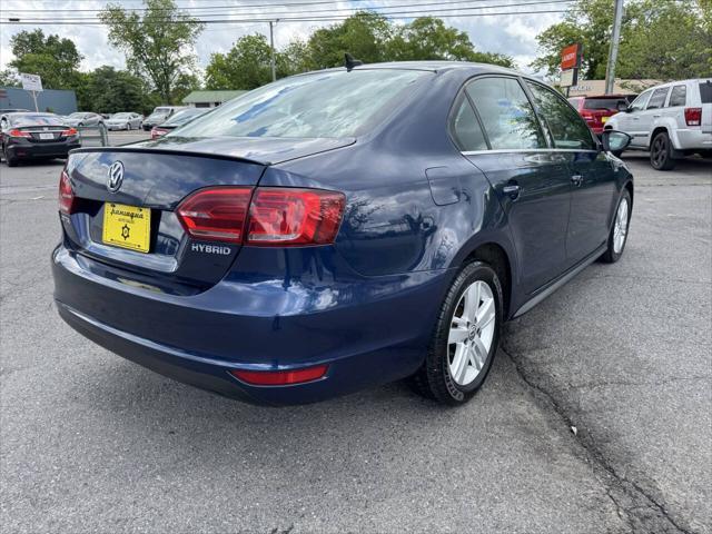 used 2013 Volkswagen Jetta Hybrid car, priced at $3,995