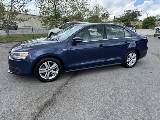 used 2013 Volkswagen Jetta Hybrid car, priced at $3,995