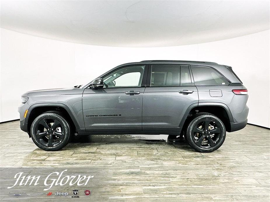 new 2025 Jeep Grand Cherokee car, priced at $49,955