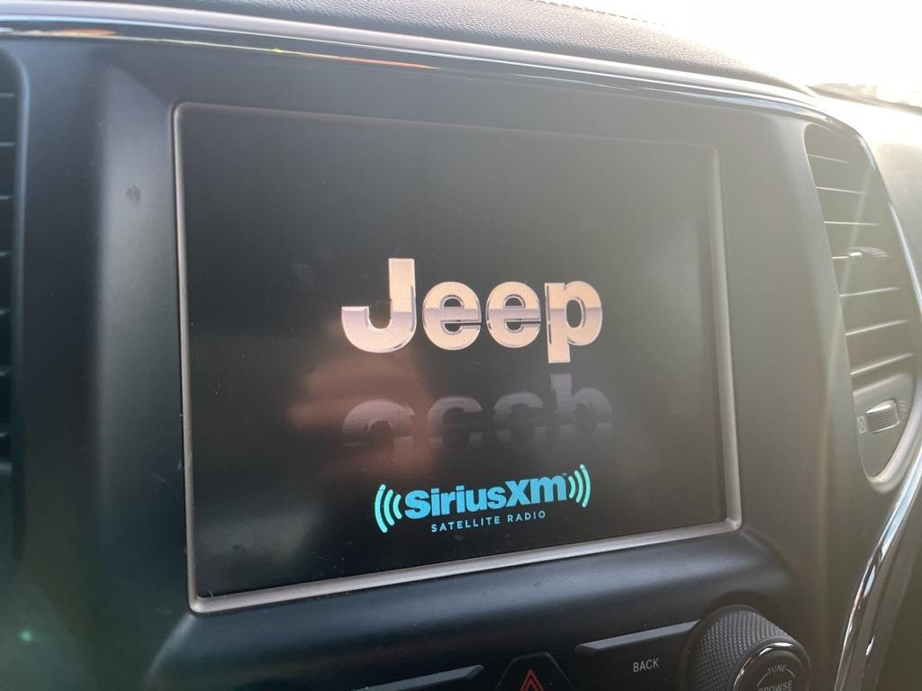 used 2014 Jeep Grand Cherokee car, priced at $9,999