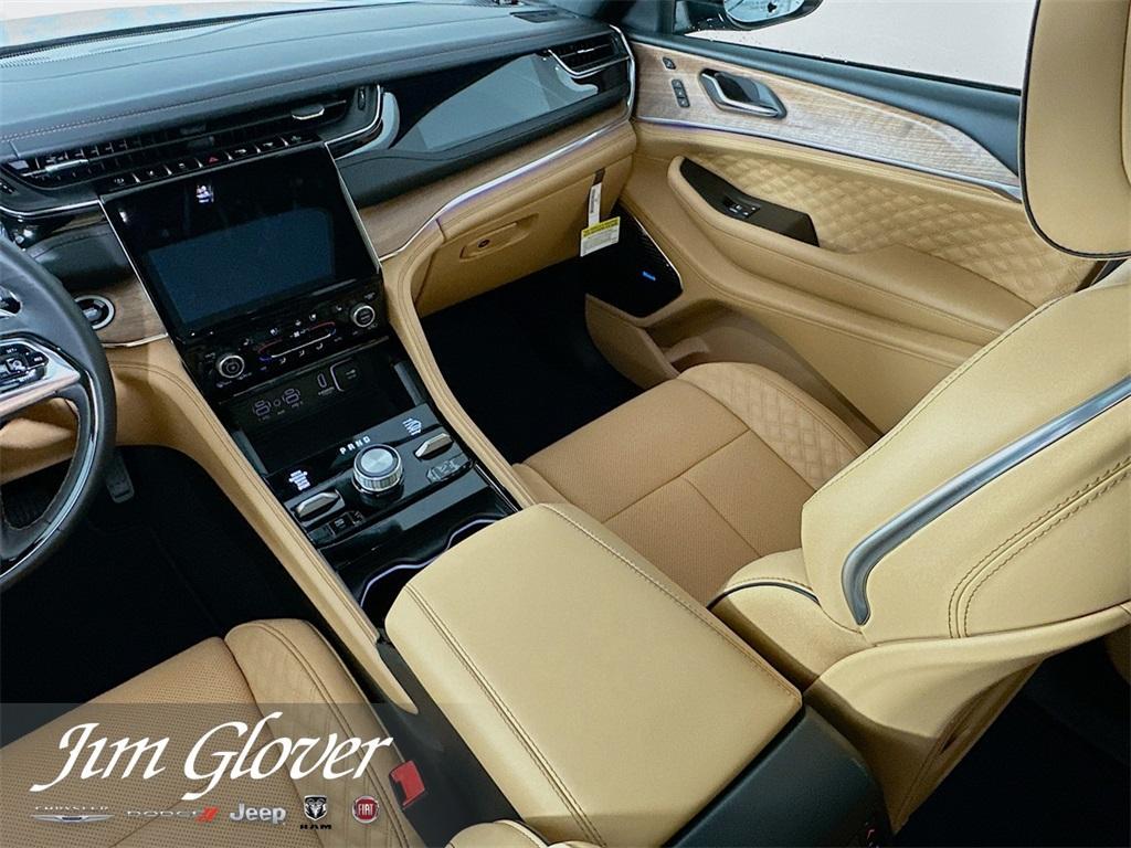 new 2025 Jeep Grand Cherokee car, priced at $64,463