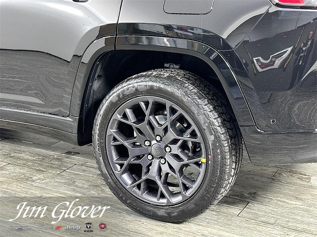 new 2025 Jeep Grand Cherokee car, priced at $64,463