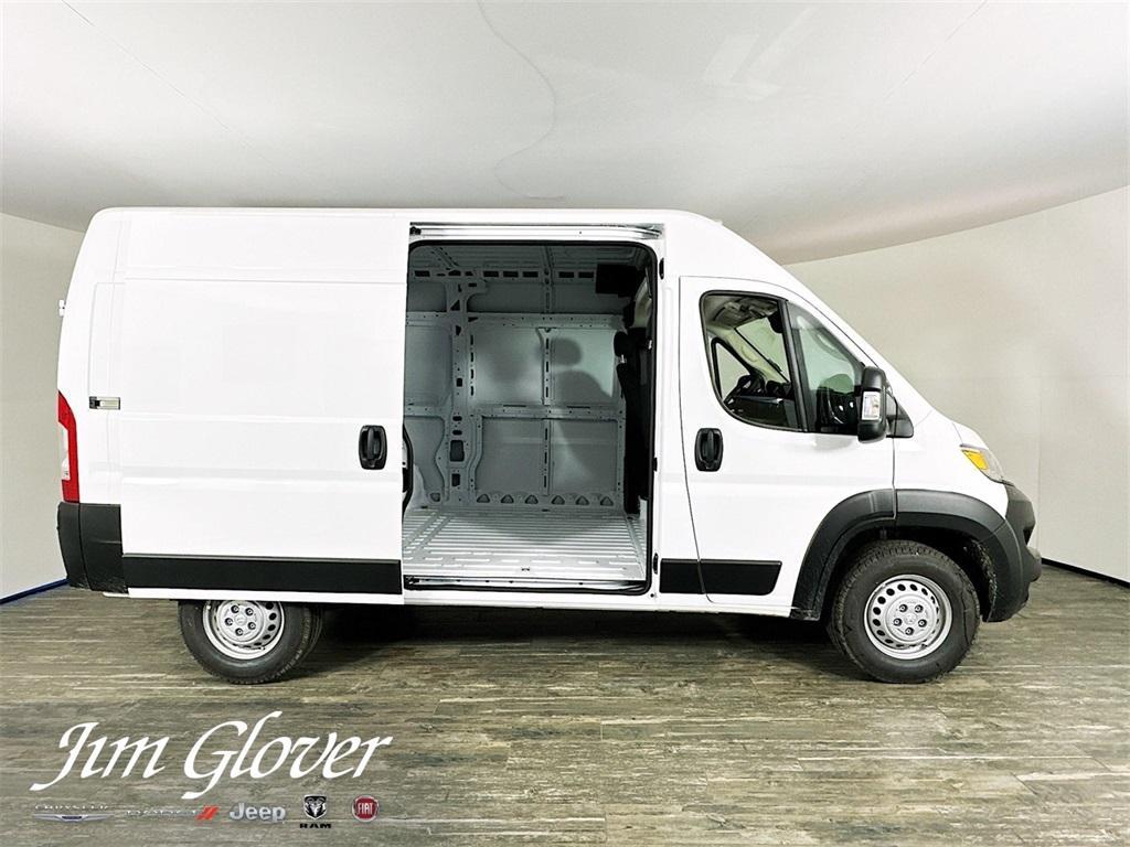 new 2025 Ram ProMaster 2500 car, priced at $50,331