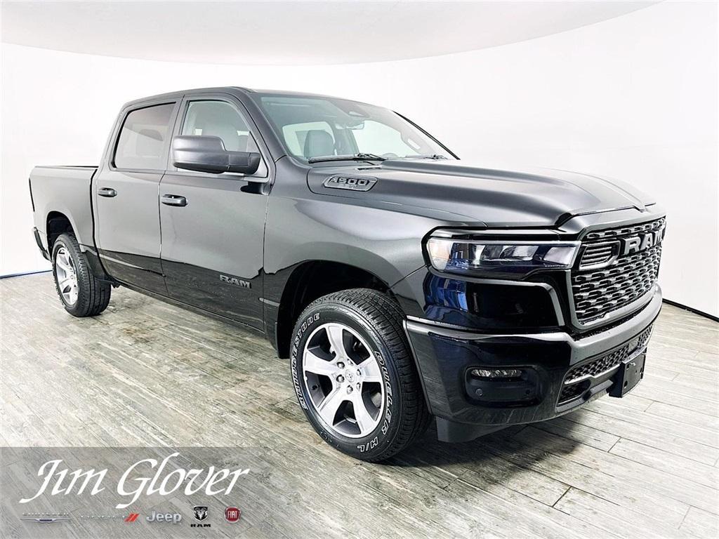 new 2025 Ram 1500 car, priced at $46,578
