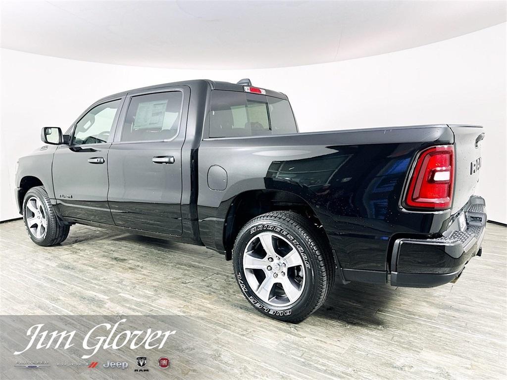 new 2025 Ram 1500 car, priced at $46,578
