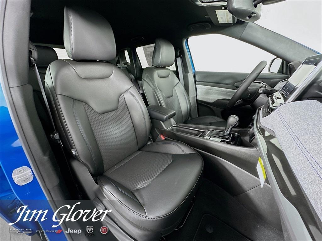 new 2025 Jeep Compass car, priced at $26,729