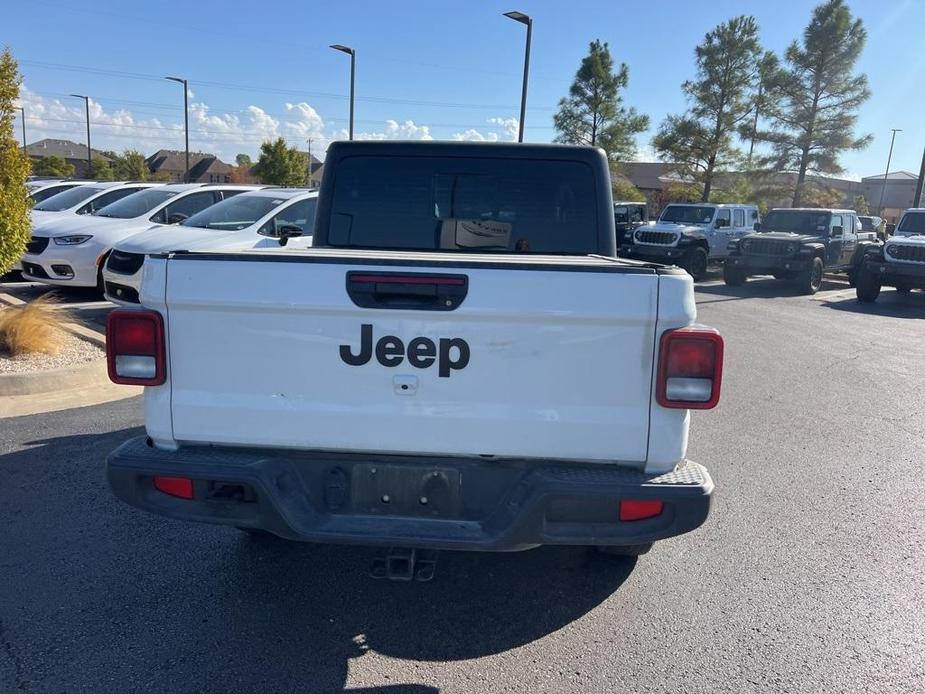 used 2022 Jeep Gladiator car, priced at $31,115