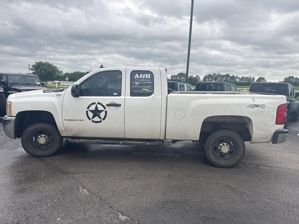 used 2007 Chevrolet Silverado 2500 car, priced at $9,999