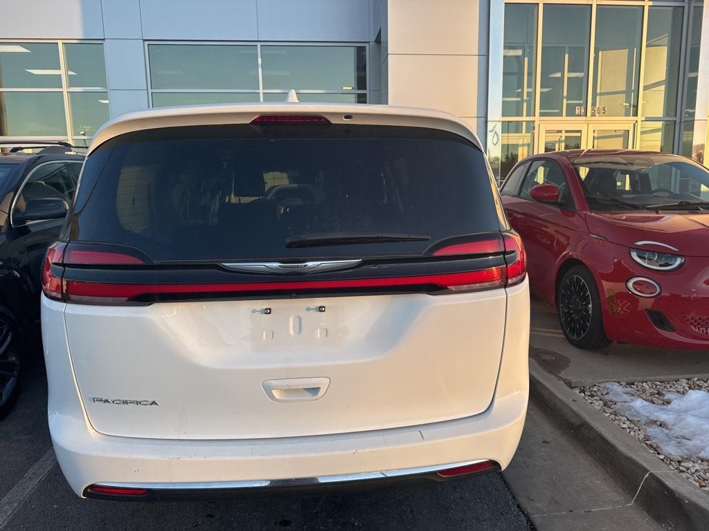 used 2022 Chrysler Pacifica car, priced at $25,297