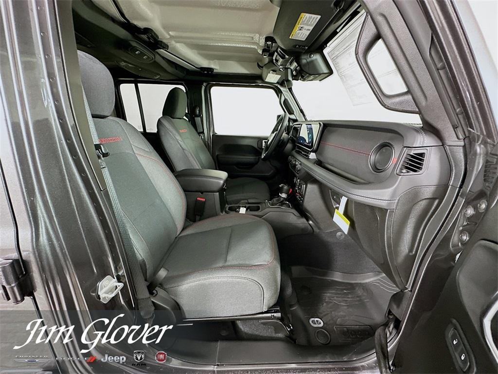 new 2025 Jeep Gladiator car, priced at $51,472