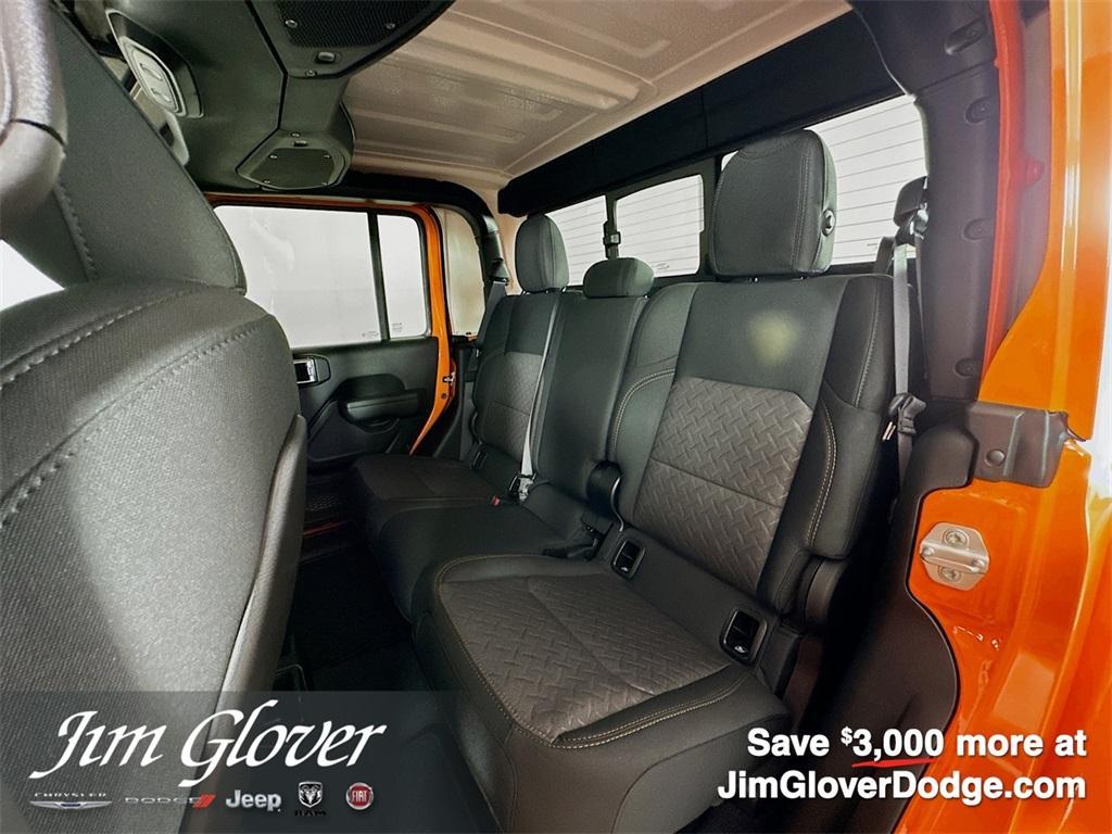 new 2025 Jeep Gladiator car, priced at $52,923