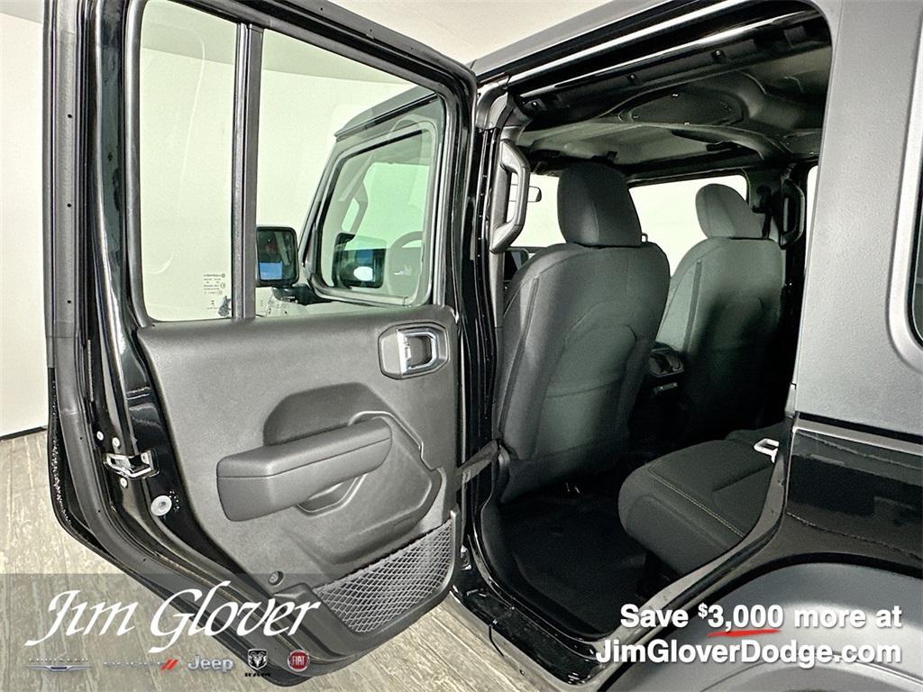 new 2025 Jeep Wrangler car, priced at $39,880
