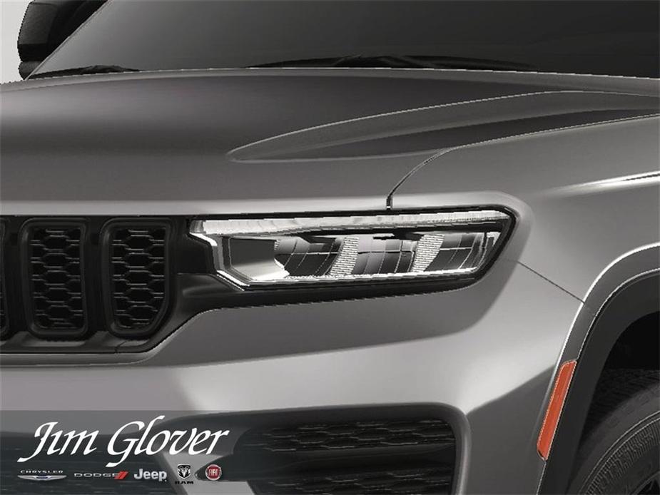 new 2025 Jeep Grand Cherokee car, priced at $42,025