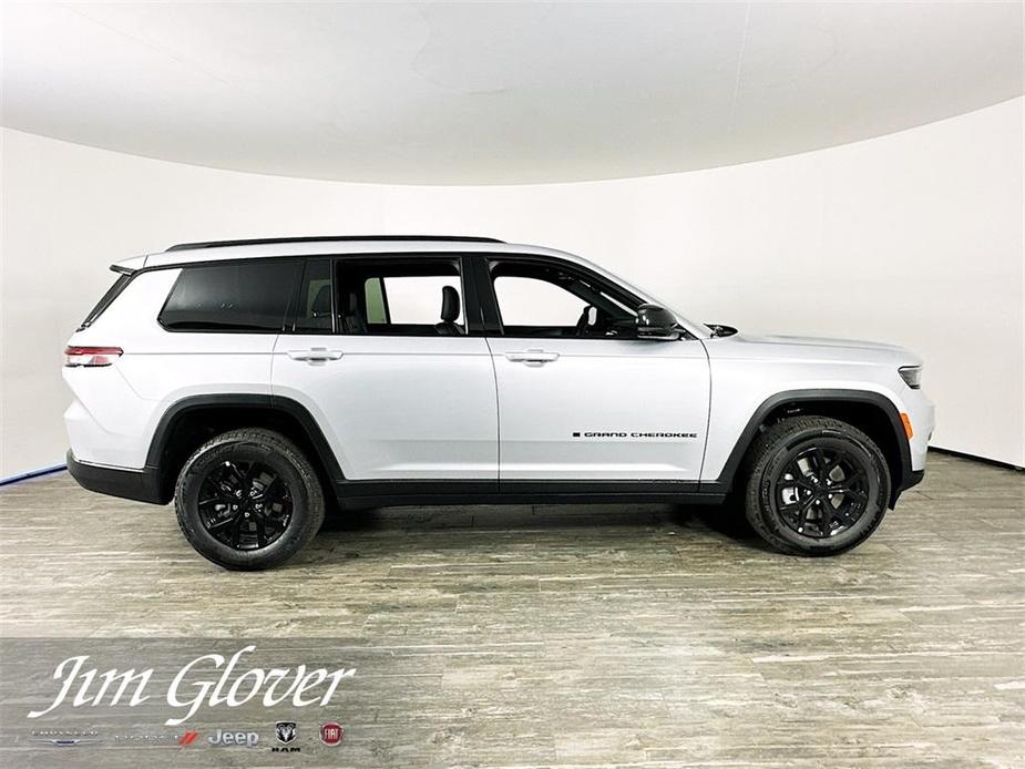 new 2024 Jeep Grand Cherokee L car, priced at $41,530