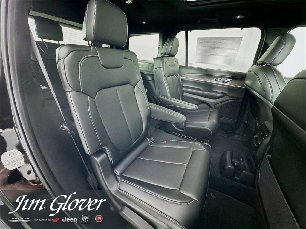 new 2025 Jeep Grand Cherokee L car, priced at $50,469