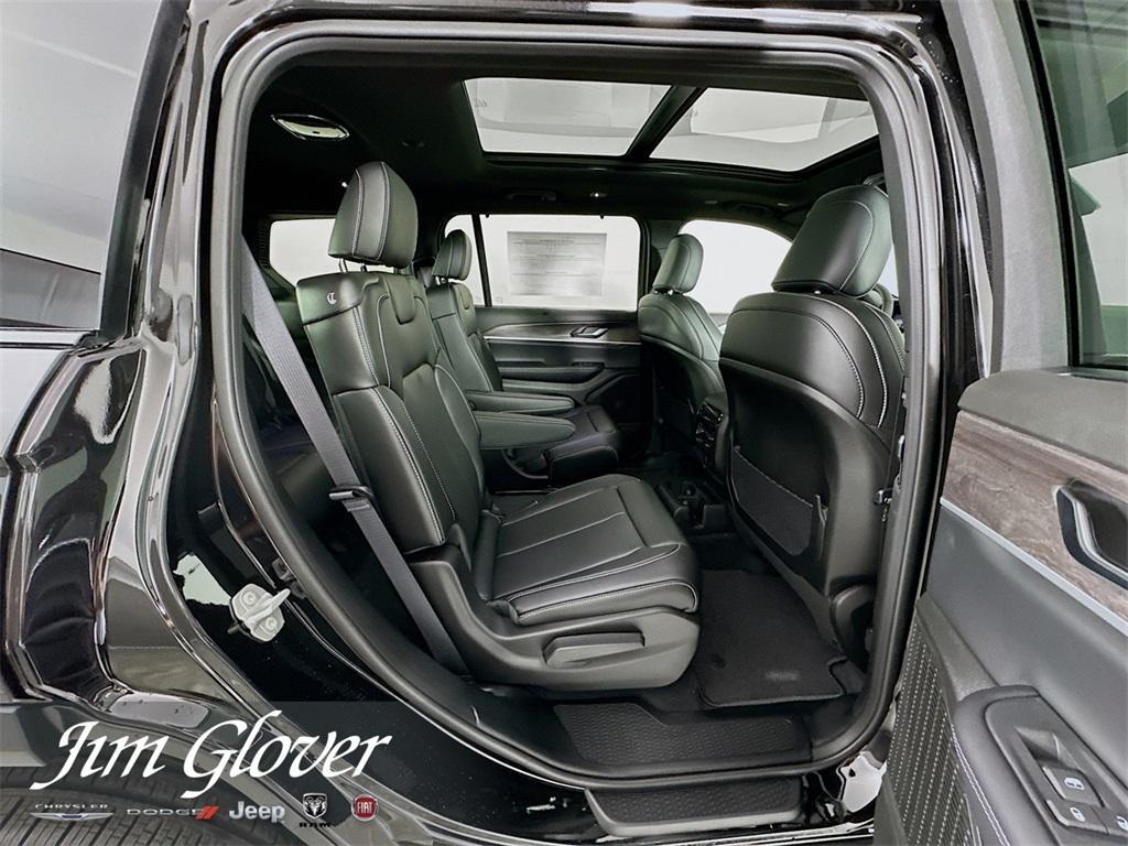 new 2025 Jeep Grand Cherokee L car, priced at $50,469