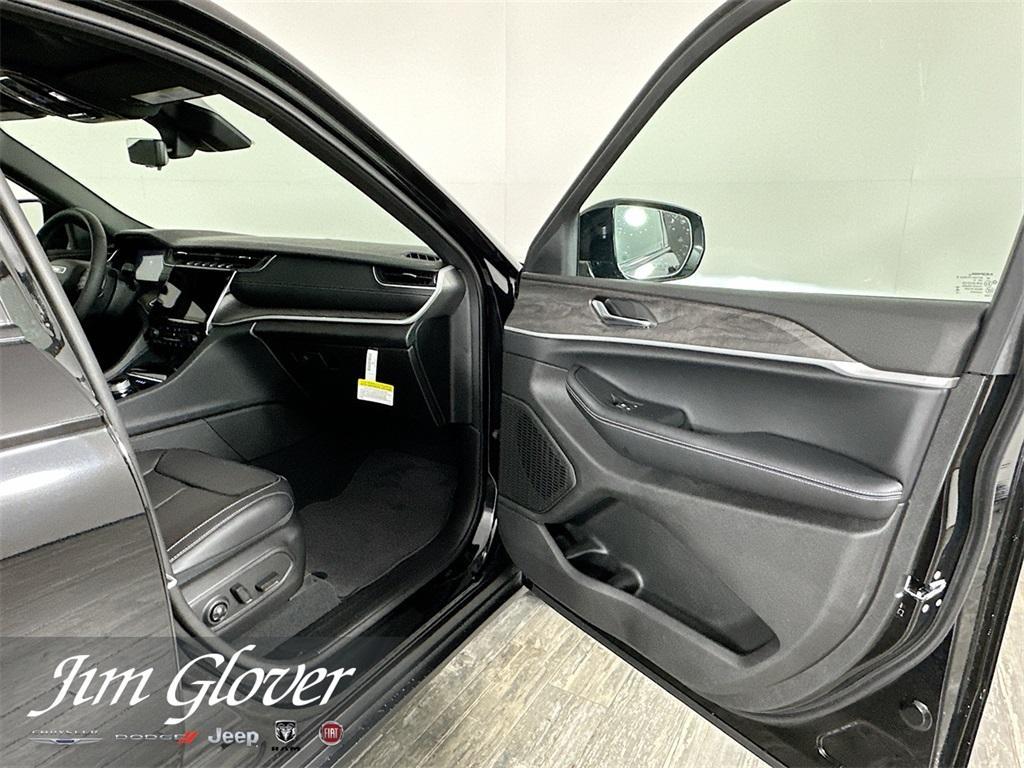 new 2025 Jeep Grand Cherokee L car, priced at $50,469