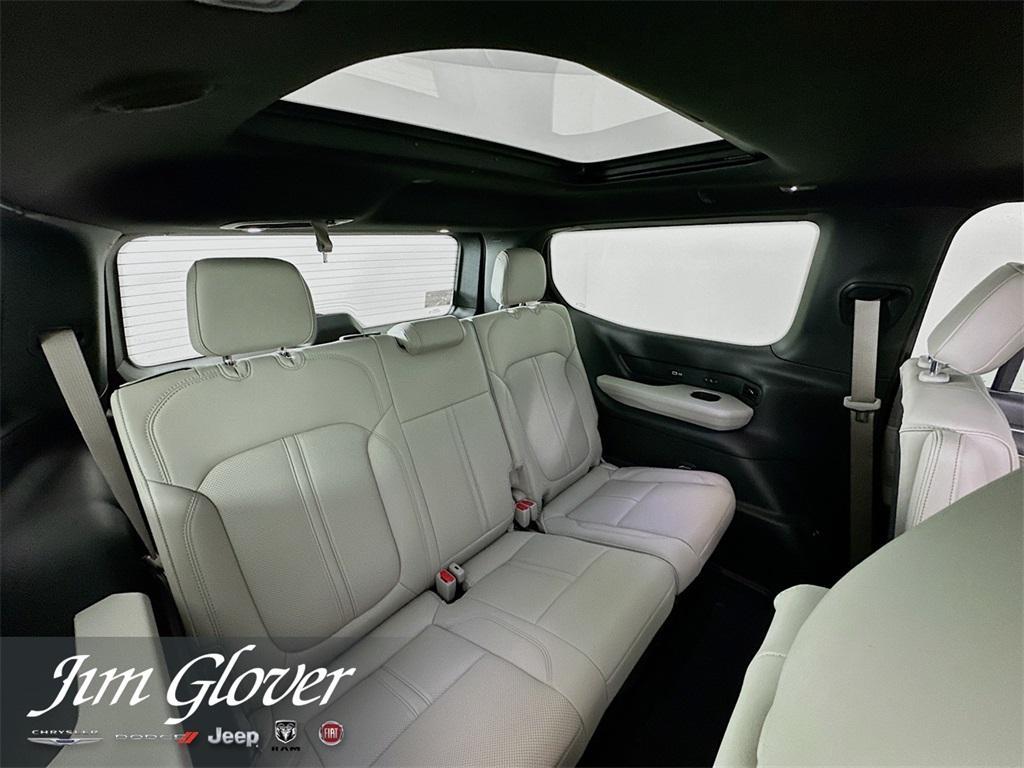 new 2025 Jeep Wagoneer car, priced at $75,781