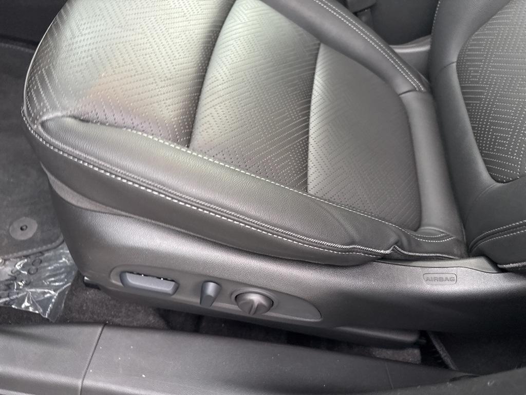 used 2022 Buick Encore GX car, priced at $26,999