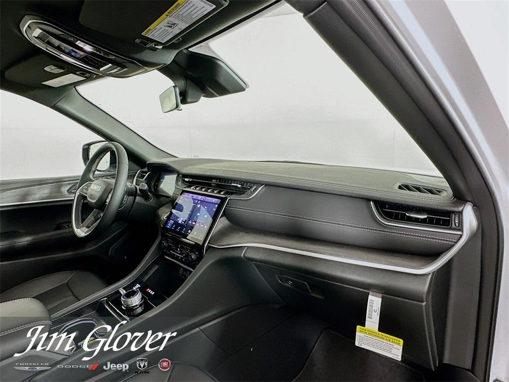 new 2025 Jeep Grand Cherokee L car, priced at $45,297