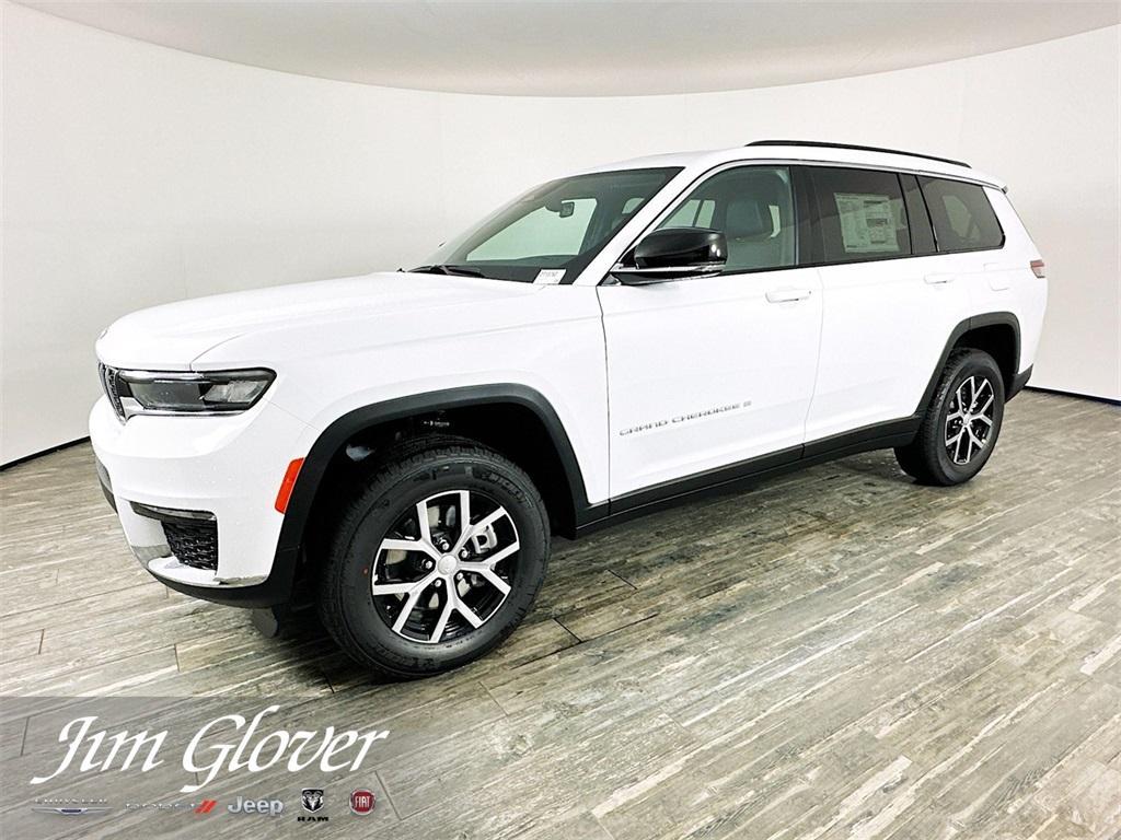 new 2025 Jeep Grand Cherokee L car, priced at $45,297