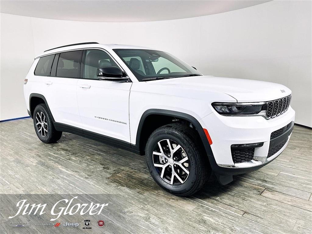 new 2025 Jeep Grand Cherokee L car, priced at $45,297
