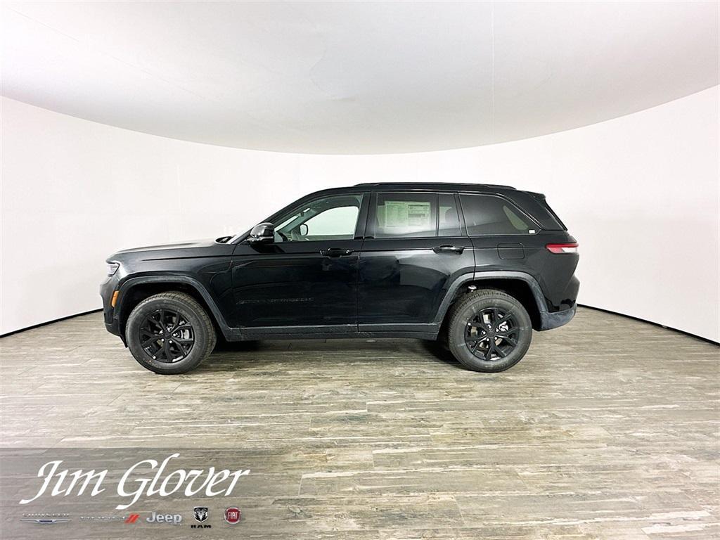 new 2025 Jeep Grand Cherokee car, priced at $39,025