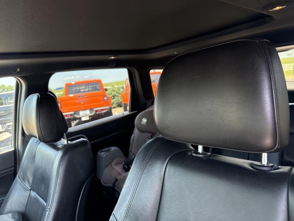 used 2020 Jeep Grand Cherokee car, priced at $19,999