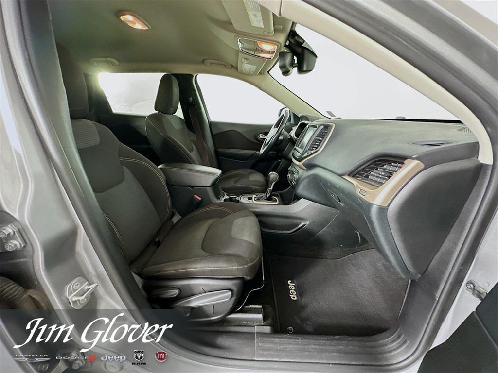 used 2016 Jeep Cherokee car, priced at $8,366