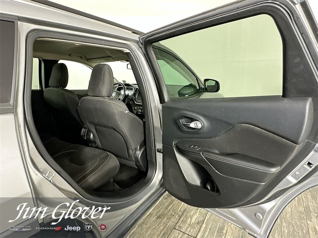 used 2016 Jeep Cherokee car, priced at $8,366