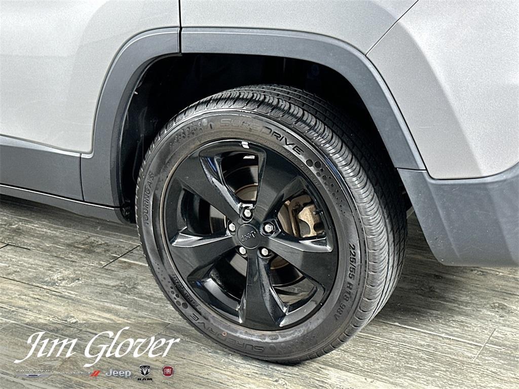 used 2016 Jeep Cherokee car, priced at $8,366