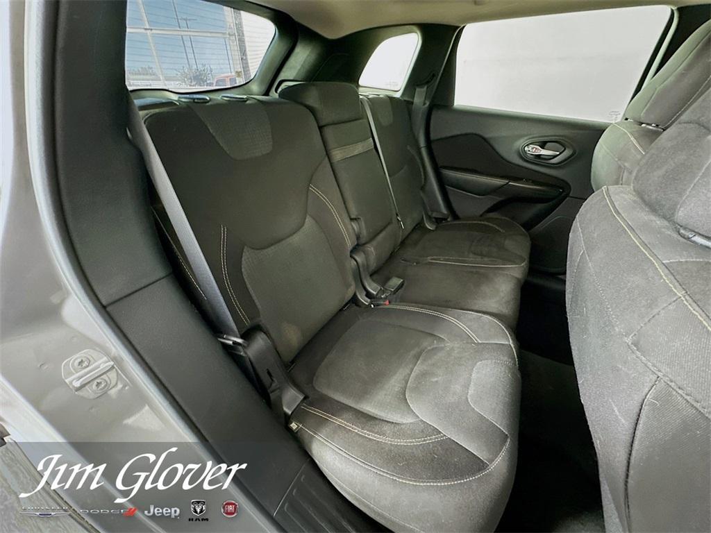 used 2016 Jeep Cherokee car, priced at $8,366